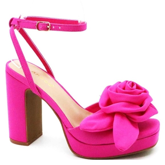 💕‼️‼️New Pink Rosette Platform Various Sizes New In Box - Picture 2 of 7